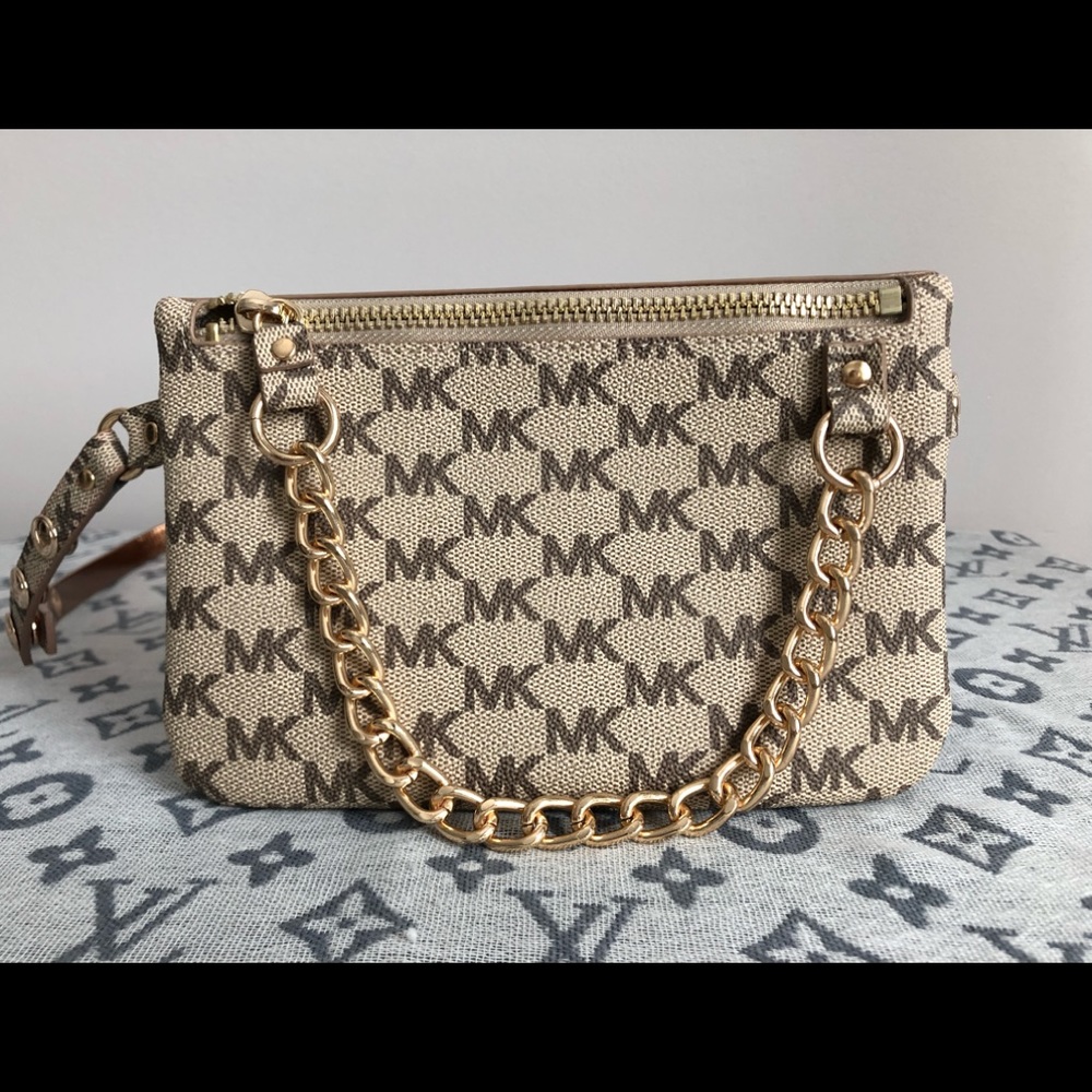 Michael Kors Pull Chain Signature Tan Belt Bag